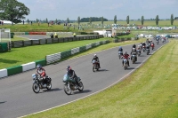 Mallory-park-Leicestershire;Mallory-park-photographs;Motorcycle-action-photographs;classic-bikes;event-digital-images;eventdigitalimages;mallory-park;no-limits-trackday;peter-wileman-photography;vintage-bikes;vintage-motorcycles;vmcc-festival-1000-bikes