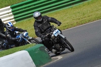 Mallory-park-Leicestershire;Mallory-park-photographs;Motorcycle-action-photographs;classic-bikes;event-digital-images;eventdigitalimages;mallory-park;no-limits-trackday;peter-wileman-photography;vintage-bikes;vintage-motorcycles;vmcc-festival-1000-bikes