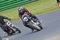 Mallory-park-Leicestershire;Mallory-park-photographs;Motorcycle-action-photographs;classic-bikes;event-digital-images;eventdigitalimages;mallory-park;no-limits-trackday;peter-wileman-photography;vintage-bikes;vintage-motorcycles;vmcc-festival-1000-bikes