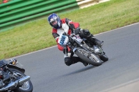 Mallory-park-Leicestershire;Mallory-park-photographs;Motorcycle-action-photographs;classic-bikes;event-digital-images;eventdigitalimages;mallory-park;no-limits-trackday;peter-wileman-photography;vintage-bikes;vintage-motorcycles;vmcc-festival-1000-bikes