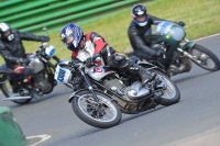 Mallory-park-Leicestershire;Mallory-park-photographs;Motorcycle-action-photographs;classic-bikes;event-digital-images;eventdigitalimages;mallory-park;no-limits-trackday;peter-wileman-photography;vintage-bikes;vintage-motorcycles;vmcc-festival-1000-bikes