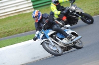 Mallory-park-Leicestershire;Mallory-park-photographs;Motorcycle-action-photographs;classic-bikes;event-digital-images;eventdigitalimages;mallory-park;no-limits-trackday;peter-wileman-photography;vintage-bikes;vintage-motorcycles;vmcc-festival-1000-bikes