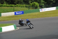 Mallory-park-Leicestershire;Mallory-park-photographs;Motorcycle-action-photographs;classic-bikes;event-digital-images;eventdigitalimages;mallory-park;no-limits-trackday;peter-wileman-photography;vintage-bikes;vintage-motorcycles;vmcc-festival-1000-bikes