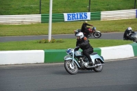 Mallory-park-Leicestershire;Mallory-park-photographs;Motorcycle-action-photographs;classic-bikes;event-digital-images;eventdigitalimages;mallory-park;no-limits-trackday;peter-wileman-photography;vintage-bikes;vintage-motorcycles;vmcc-festival-1000-bikes