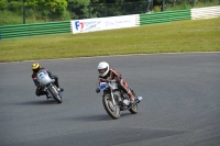 Mallory-park-Leicestershire;Mallory-park-photographs;Motorcycle-action-photographs;classic-bikes;event-digital-images;eventdigitalimages;mallory-park;no-limits-trackday;peter-wileman-photography;vintage-bikes;vintage-motorcycles;vmcc-festival-1000-bikes
