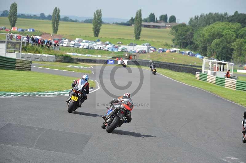 Mallory park Leicestershire;Mallory park photographs;Motorcycle action photographs;classic bikes;event digital images;eventdigitalimages;mallory park;no limits trackday;peter wileman photography;vintage bikes;vintage motorcycles;vmcc festival 1000 bikes