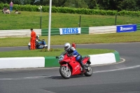 Mallory-park-Leicestershire;Mallory-park-photographs;Motorcycle-action-photographs;classic-bikes;event-digital-images;eventdigitalimages;mallory-park;no-limits-trackday;peter-wileman-photography;vintage-bikes;vintage-motorcycles;vmcc-festival-1000-bikes