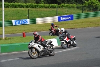 Mallory-park-Leicestershire;Mallory-park-photographs;Motorcycle-action-photographs;classic-bikes;event-digital-images;eventdigitalimages;mallory-park;no-limits-trackday;peter-wileman-photography;vintage-bikes;vintage-motorcycles;vmcc-festival-1000-bikes