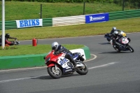 Mallory-park-Leicestershire;Mallory-park-photographs;Motorcycle-action-photographs;classic-bikes;event-digital-images;eventdigitalimages;mallory-park;no-limits-trackday;peter-wileman-photography;vintage-bikes;vintage-motorcycles;vmcc-festival-1000-bikes