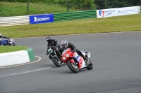 Mallory-park-Leicestershire;Mallory-park-photographs;Motorcycle-action-photographs;classic-bikes;event-digital-images;eventdigitalimages;mallory-park;no-limits-trackday;peter-wileman-photography;vintage-bikes;vintage-motorcycles;vmcc-festival-1000-bikes