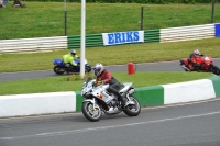 Mallory-park-Leicestershire;Mallory-park-photographs;Motorcycle-action-photographs;classic-bikes;event-digital-images;eventdigitalimages;mallory-park;no-limits-trackday;peter-wileman-photography;vintage-bikes;vintage-motorcycles;vmcc-festival-1000-bikes