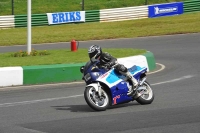 Mallory-park-Leicestershire;Mallory-park-photographs;Motorcycle-action-photographs;classic-bikes;event-digital-images;eventdigitalimages;mallory-park;no-limits-trackday;peter-wileman-photography;vintage-bikes;vintage-motorcycles;vmcc-festival-1000-bikes