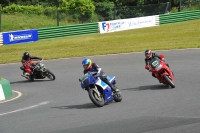 Mallory-park-Leicestershire;Mallory-park-photographs;Motorcycle-action-photographs;classic-bikes;event-digital-images;eventdigitalimages;mallory-park;no-limits-trackday;peter-wileman-photography;vintage-bikes;vintage-motorcycles;vmcc-festival-1000-bikes