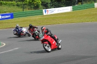 Mallory-park-Leicestershire;Mallory-park-photographs;Motorcycle-action-photographs;classic-bikes;event-digital-images;eventdigitalimages;mallory-park;no-limits-trackday;peter-wileman-photography;vintage-bikes;vintage-motorcycles;vmcc-festival-1000-bikes