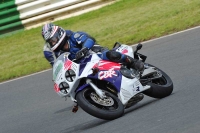 Mallory-park-Leicestershire;Mallory-park-photographs;Motorcycle-action-photographs;classic-bikes;event-digital-images;eventdigitalimages;mallory-park;no-limits-trackday;peter-wileman-photography;vintage-bikes;vintage-motorcycles;vmcc-festival-1000-bikes