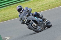 Mallory-park-Leicestershire;Mallory-park-photographs;Motorcycle-action-photographs;classic-bikes;event-digital-images;eventdigitalimages;mallory-park;no-limits-trackday;peter-wileman-photography;vintage-bikes;vintage-motorcycles;vmcc-festival-1000-bikes