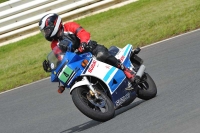Mallory-park-Leicestershire;Mallory-park-photographs;Motorcycle-action-photographs;classic-bikes;event-digital-images;eventdigitalimages;mallory-park;no-limits-trackday;peter-wileman-photography;vintage-bikes;vintage-motorcycles;vmcc-festival-1000-bikes