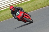 Mallory-park-Leicestershire;Mallory-park-photographs;Motorcycle-action-photographs;classic-bikes;event-digital-images;eventdigitalimages;mallory-park;no-limits-trackday;peter-wileman-photography;vintage-bikes;vintage-motorcycles;vmcc-festival-1000-bikes