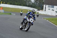 Mallory-park-Leicestershire;Mallory-park-photographs;Motorcycle-action-photographs;classic-bikes;event-digital-images;eventdigitalimages;mallory-park;no-limits-trackday;peter-wileman-photography;vintage-bikes;vintage-motorcycles;vmcc-festival-1000-bikes