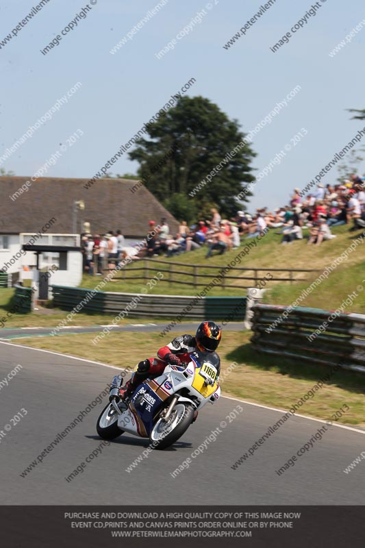 Vintage motorcycle club;eventdigitalimages;mallory park;mallory park trackday photographs;no limits trackdays;peter wileman photography;trackday digital images;trackday photos;vmcc festival 1000 bikes photographs