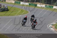 Vintage-motorcycle-club;eventdigitalimages;mallory-park;mallory-park-trackday-photographs;no-limits-trackdays;peter-wileman-photography;trackday-digital-images;trackday-photos;vmcc-festival-1000-bikes-photographs