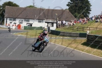 Vintage-motorcycle-club;eventdigitalimages;mallory-park;mallory-park-trackday-photographs;no-limits-trackdays;peter-wileman-photography;trackday-digital-images;trackday-photos;vmcc-festival-1000-bikes-photographs