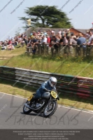 Vintage-motorcycle-club;eventdigitalimages;mallory-park;mallory-park-trackday-photographs;no-limits-trackdays;peter-wileman-photography;trackday-digital-images;trackday-photos;vmcc-festival-1000-bikes-photographs