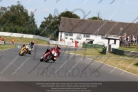 Vintage-motorcycle-club;eventdigitalimages;mallory-park;mallory-park-trackday-photographs;no-limits-trackdays;peter-wileman-photography;trackday-digital-images;trackday-photos;vmcc-festival-1000-bikes-photographs