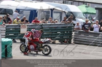 Vintage-motorcycle-club;eventdigitalimages;mallory-park;mallory-park-trackday-photographs;no-limits-trackdays;peter-wileman-photography;trackday-digital-images;trackday-photos;vmcc-festival-1000-bikes-photographs