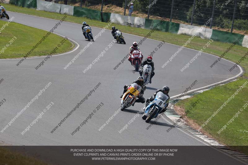 Vintage motorcycle club;eventdigitalimages;mallory park;mallory park trackday photographs;no limits trackdays;peter wileman photography;trackday digital images;trackday photos;vmcc festival 1000 bikes photographs