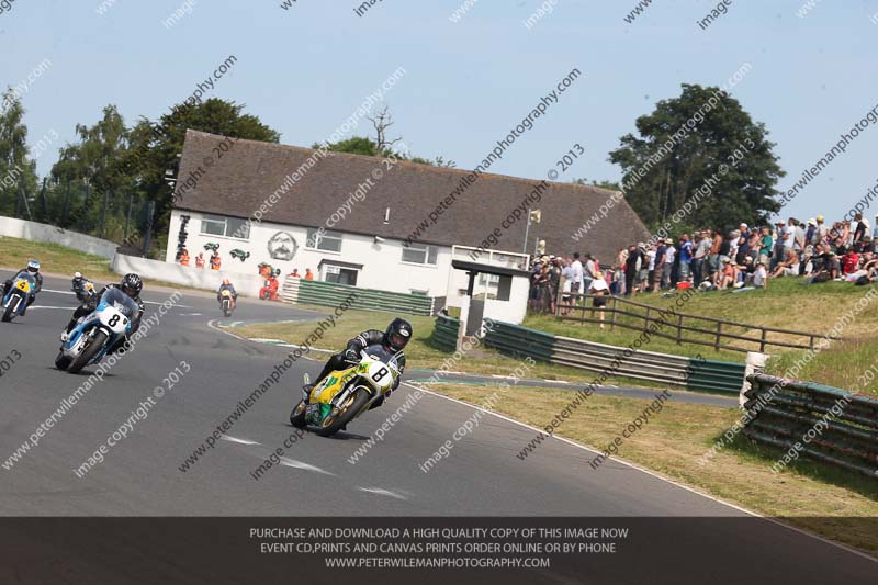 Vintage motorcycle club;eventdigitalimages;mallory park;mallory park trackday photographs;no limits trackdays;peter wileman photography;trackday digital images;trackday photos;vmcc festival 1000 bikes photographs