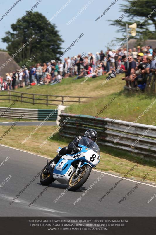 Vintage motorcycle club;eventdigitalimages;mallory park;mallory park trackday photographs;no limits trackdays;peter wileman photography;trackday digital images;trackday photos;vmcc festival 1000 bikes photographs