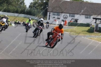 Vintage-motorcycle-club;eventdigitalimages;mallory-park;mallory-park-trackday-photographs;no-limits-trackdays;peter-wileman-photography;trackday-digital-images;trackday-photos;vmcc-festival-1000-bikes-photographs