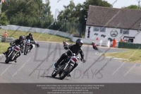 Vintage-motorcycle-club;eventdigitalimages;mallory-park;mallory-park-trackday-photographs;no-limits-trackdays;peter-wileman-photography;trackday-digital-images;trackday-photos;vmcc-festival-1000-bikes-photographs