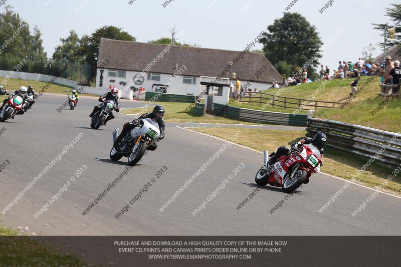 Vintage motorcycle club;eventdigitalimages;mallory park;mallory park trackday photographs;no limits trackdays;peter wileman photography;trackday digital images;trackday photos;vmcc festival 1000 bikes photographs