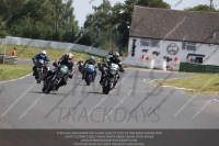 Vintage-motorcycle-club;eventdigitalimages;mallory-park;mallory-park-trackday-photographs;no-limits-trackdays;peter-wileman-photography;trackday-digital-images;trackday-photos;vmcc-festival-1000-bikes-photographs