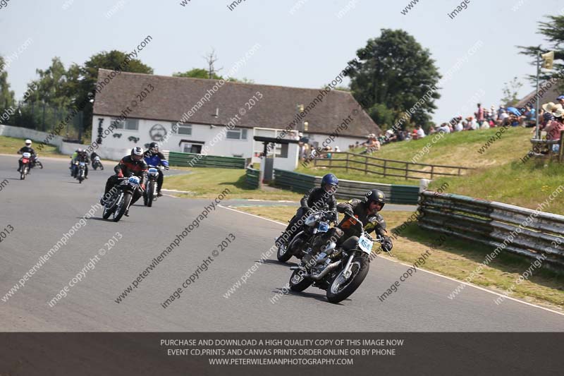 Vintage motorcycle club;eventdigitalimages;mallory park;mallory park trackday photographs;no limits trackdays;peter wileman photography;trackday digital images;trackday photos;vmcc festival 1000 bikes photographs