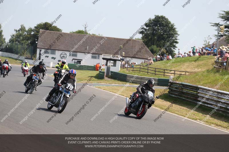 Vintage motorcycle club;eventdigitalimages;mallory park;mallory park trackday photographs;no limits trackdays;peter wileman photography;trackday digital images;trackday photos;vmcc festival 1000 bikes photographs