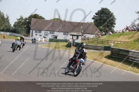 Vintage-motorcycle-club;eventdigitalimages;mallory-park;mallory-park-trackday-photographs;no-limits-trackdays;peter-wileman-photography;trackday-digital-images;trackday-photos;vmcc-festival-1000-bikes-photographs