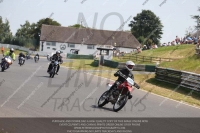 Vintage-motorcycle-club;eventdigitalimages;mallory-park;mallory-park-trackday-photographs;no-limits-trackdays;peter-wileman-photography;trackday-digital-images;trackday-photos;vmcc-festival-1000-bikes-photographs