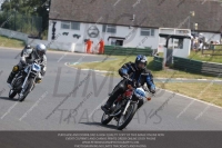 Vintage-motorcycle-club;eventdigitalimages;mallory-park;mallory-park-trackday-photographs;no-limits-trackdays;peter-wileman-photography;trackday-digital-images;trackday-photos;vmcc-festival-1000-bikes-photographs