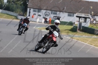 Vintage-motorcycle-club;eventdigitalimages;mallory-park;mallory-park-trackday-photographs;no-limits-trackdays;peter-wileman-photography;trackday-digital-images;trackday-photos;vmcc-festival-1000-bikes-photographs