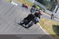 Vintage-motorcycle-club;eventdigitalimages;mallory-park;mallory-park-trackday-photographs;no-limits-trackdays;peter-wileman-photography;trackday-digital-images;trackday-photos;vmcc-festival-1000-bikes-photographs