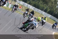 Vintage-motorcycle-club;eventdigitalimages;mallory-park;mallory-park-trackday-photographs;no-limits-trackdays;peter-wileman-photography;trackday-digital-images;trackday-photos;vmcc-festival-1000-bikes-photographs