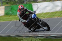 Vintage-motorcycle-club;eventdigitalimages;mallory-park;mallory-park-trackday-photographs;no-limits-trackdays;peter-wileman-photography;trackday-digital-images;trackday-photos;vmcc-festival-1000-bikes-photographs