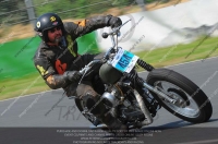Vintage-motorcycle-club;eventdigitalimages;mallory-park;mallory-park-trackday-photographs;no-limits-trackdays;peter-wileman-photography;trackday-digital-images;trackday-photos;vmcc-festival-1000-bikes-photographs
