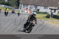 Vintage-motorcycle-club;eventdigitalimages;mallory-park;mallory-park-trackday-photographs;no-limits-trackdays;peter-wileman-photography;trackday-digital-images;trackday-photos;vmcc-festival-1000-bikes-photographs