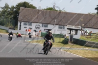 Vintage-motorcycle-club;eventdigitalimages;mallory-park;mallory-park-trackday-photographs;no-limits-trackdays;peter-wileman-photography;trackday-digital-images;trackday-photos;vmcc-festival-1000-bikes-photographs