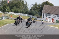 Vintage-motorcycle-club;eventdigitalimages;mallory-park;mallory-park-trackday-photographs;no-limits-trackdays;peter-wileman-photography;trackday-digital-images;trackday-photos;vmcc-festival-1000-bikes-photographs