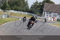 Vintage-motorcycle-club;eventdigitalimages;mallory-park;mallory-park-trackday-photographs;no-limits-trackdays;peter-wileman-photography;trackday-digital-images;trackday-photos;vmcc-festival-1000-bikes-photographs